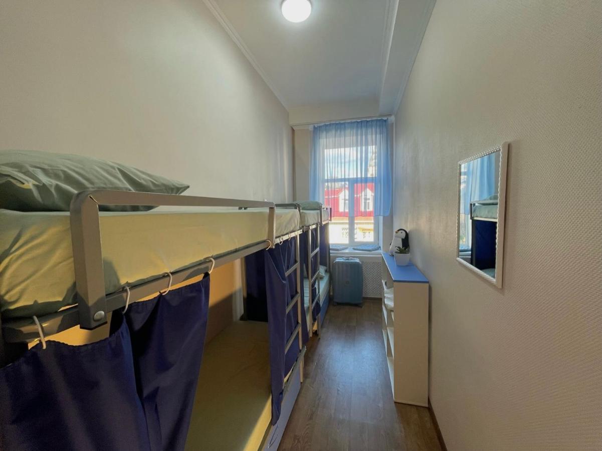 Hostel On Universytet Kiev Bagian luar foto